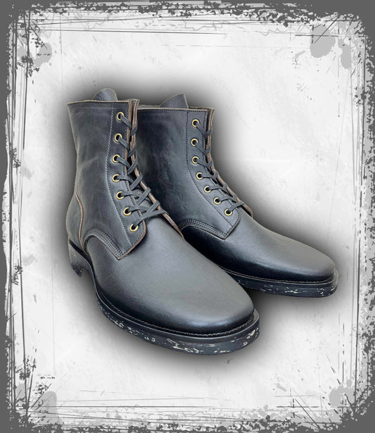 Shrunken Black Teacore Horsehide Boondockers (Nitta)