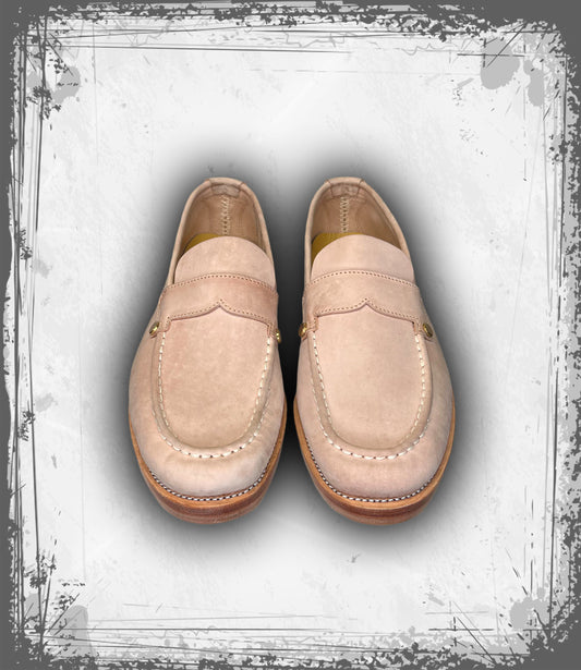 Natural Shell Cordovan Loafers (Shinki-Hikaku)