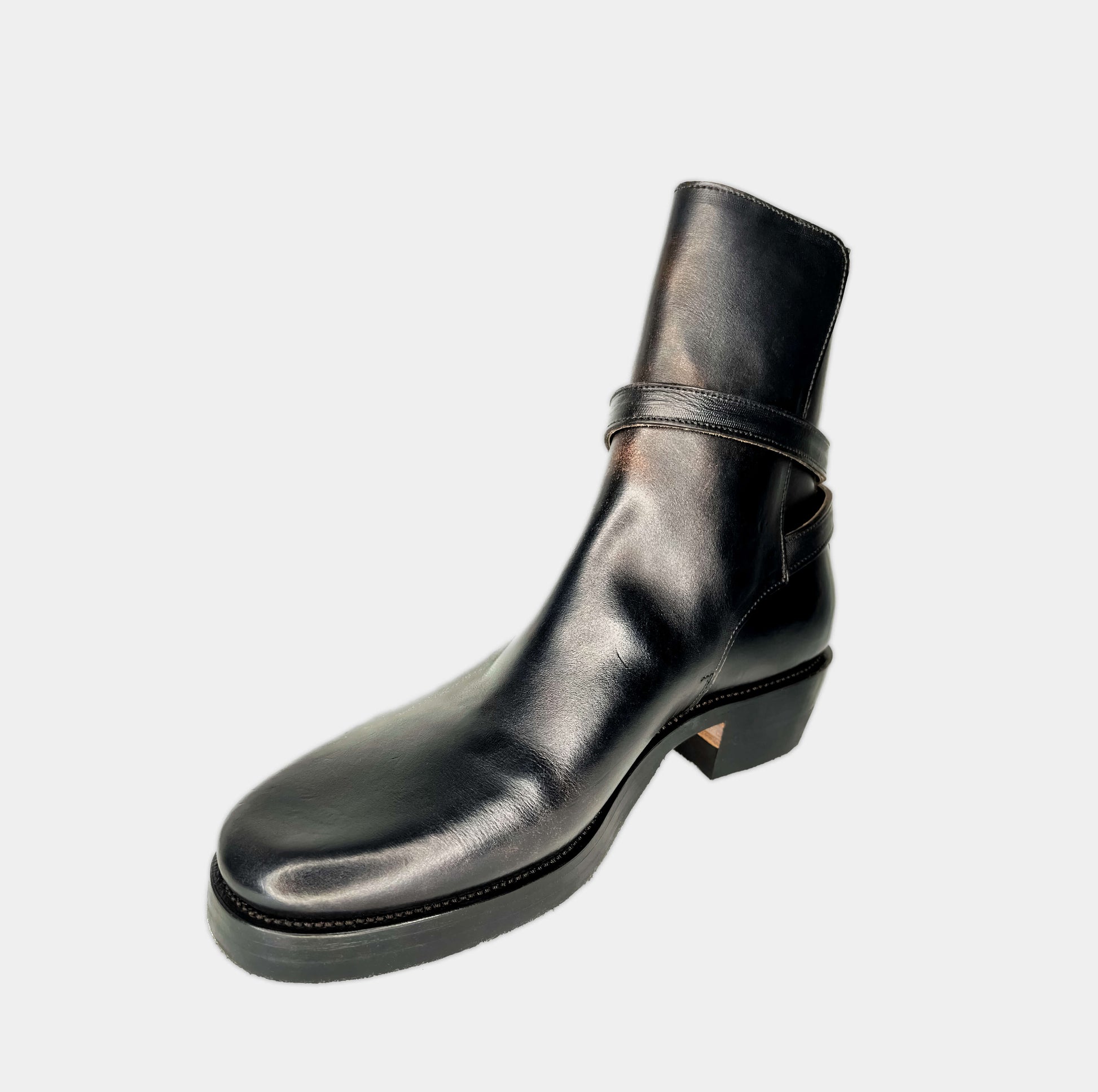 Jodhpur riding boots with tall ankle shaft and stainless steel buckle closure